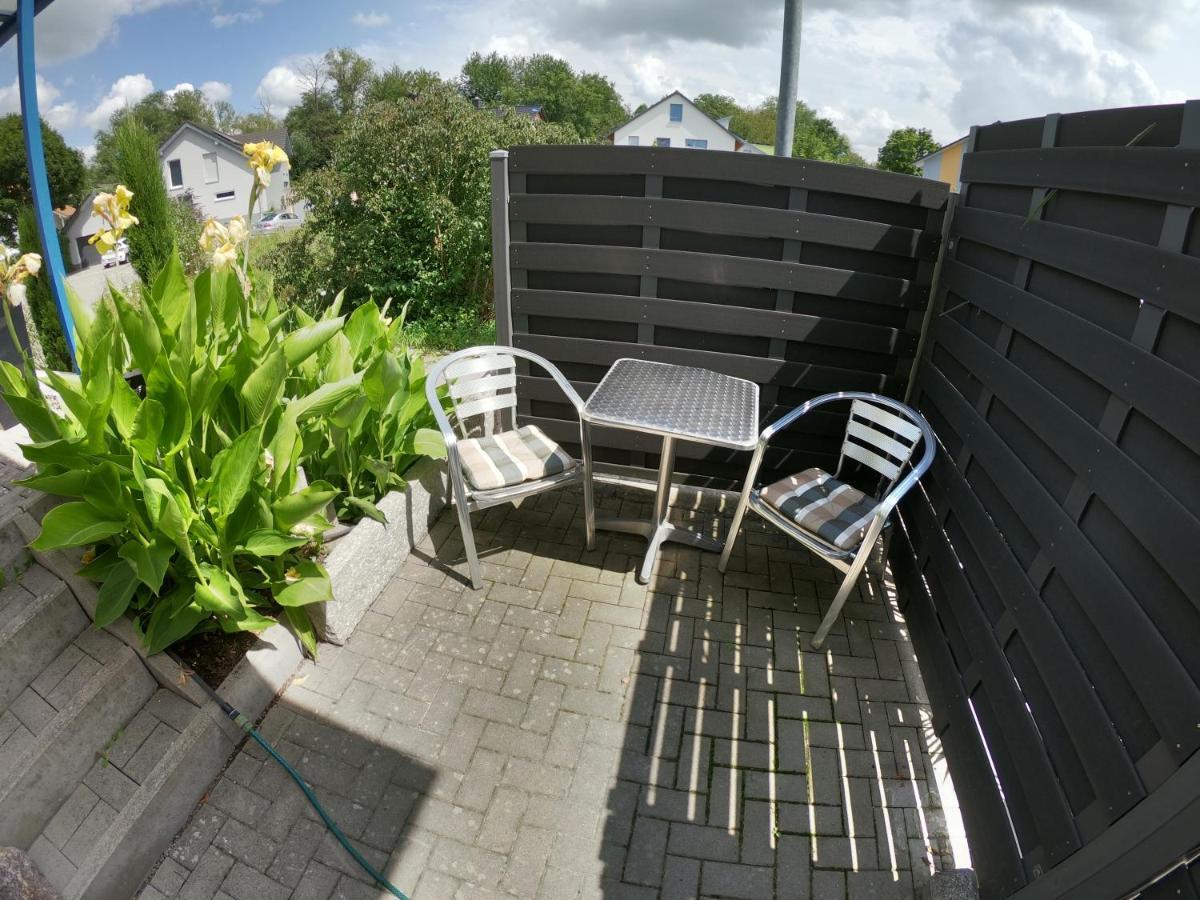 Moderne Ferienwohnung In Durmersheim 2 Zi, Naehe Rhein Und Messe Ka Luaran gambar